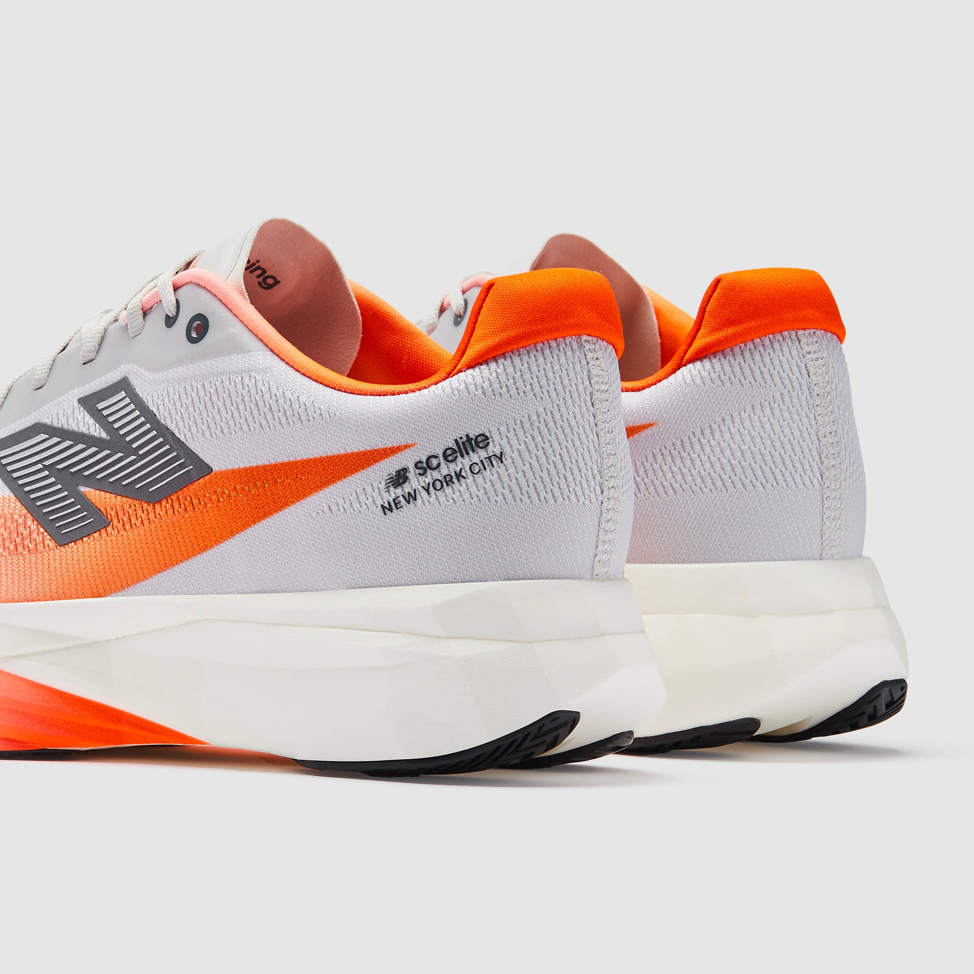 New Balance FuelCell SuperComp Elite v5 New York Edition