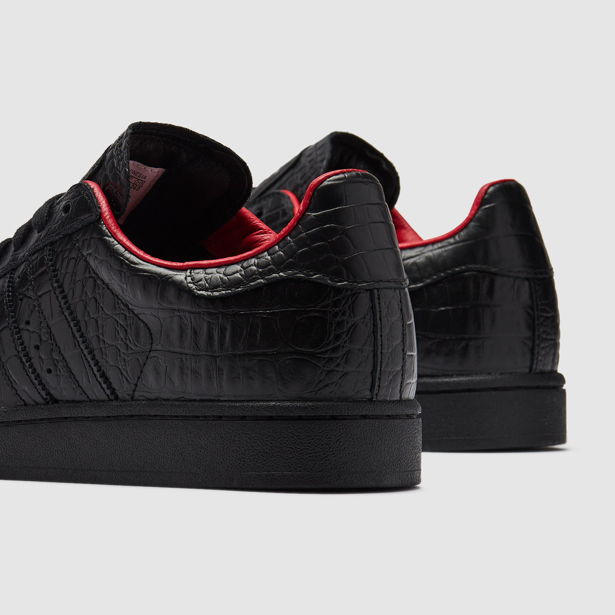 adidas gazelle silver green womens Star Wars x Nanzuka x adidas Star Wars x Nanzuka x adidas Superstar XLG  IF9249 main image 1