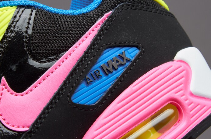 black pink and blue nike air max
