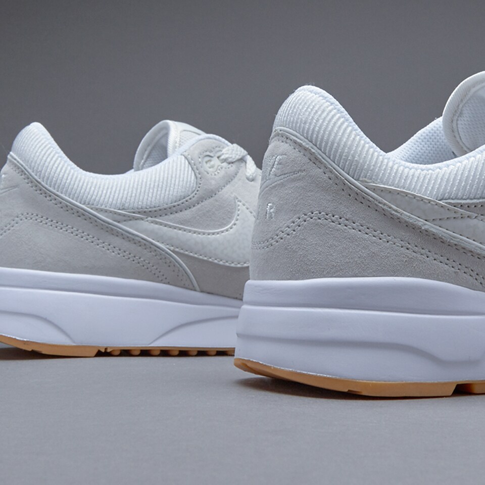 nike air odyssey white