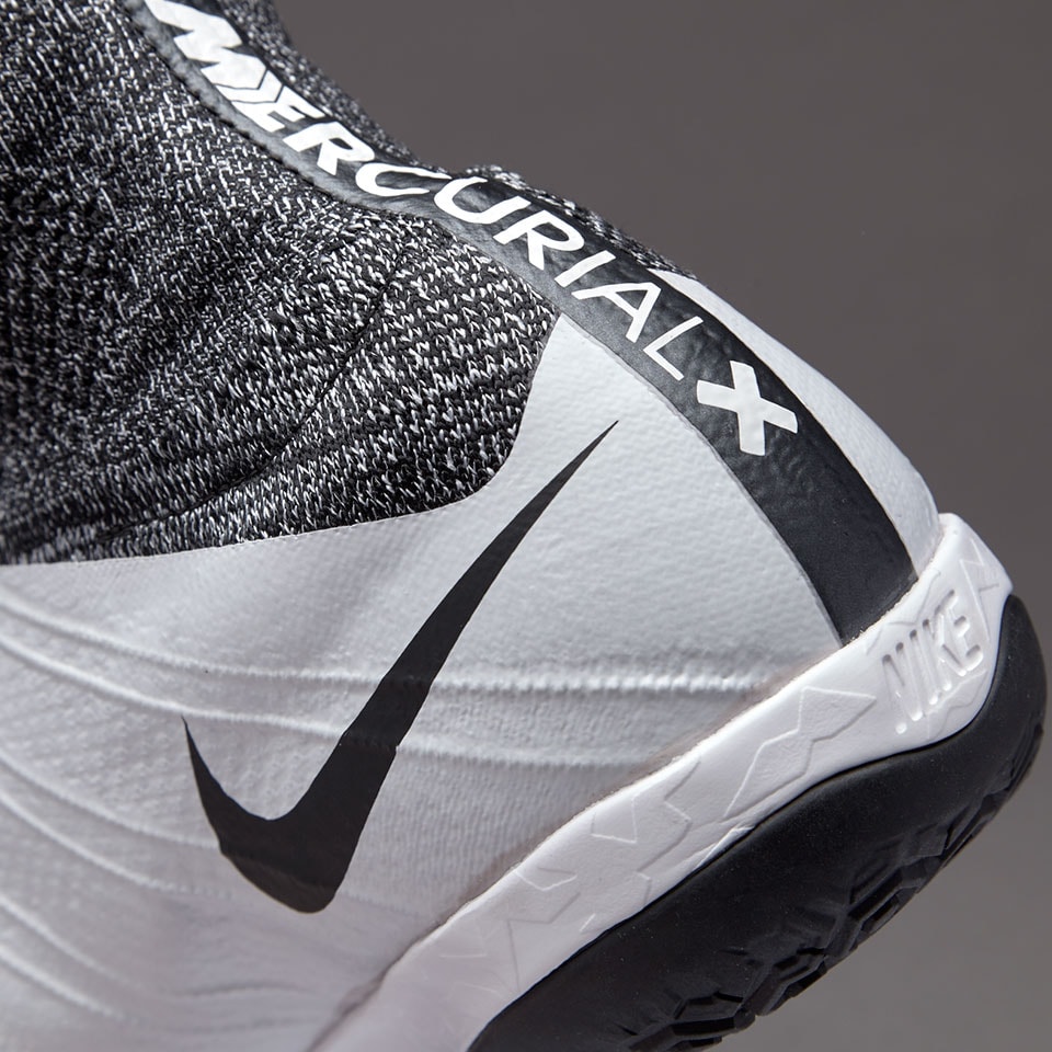 Nike MercurialX Proximo IC - White/Black