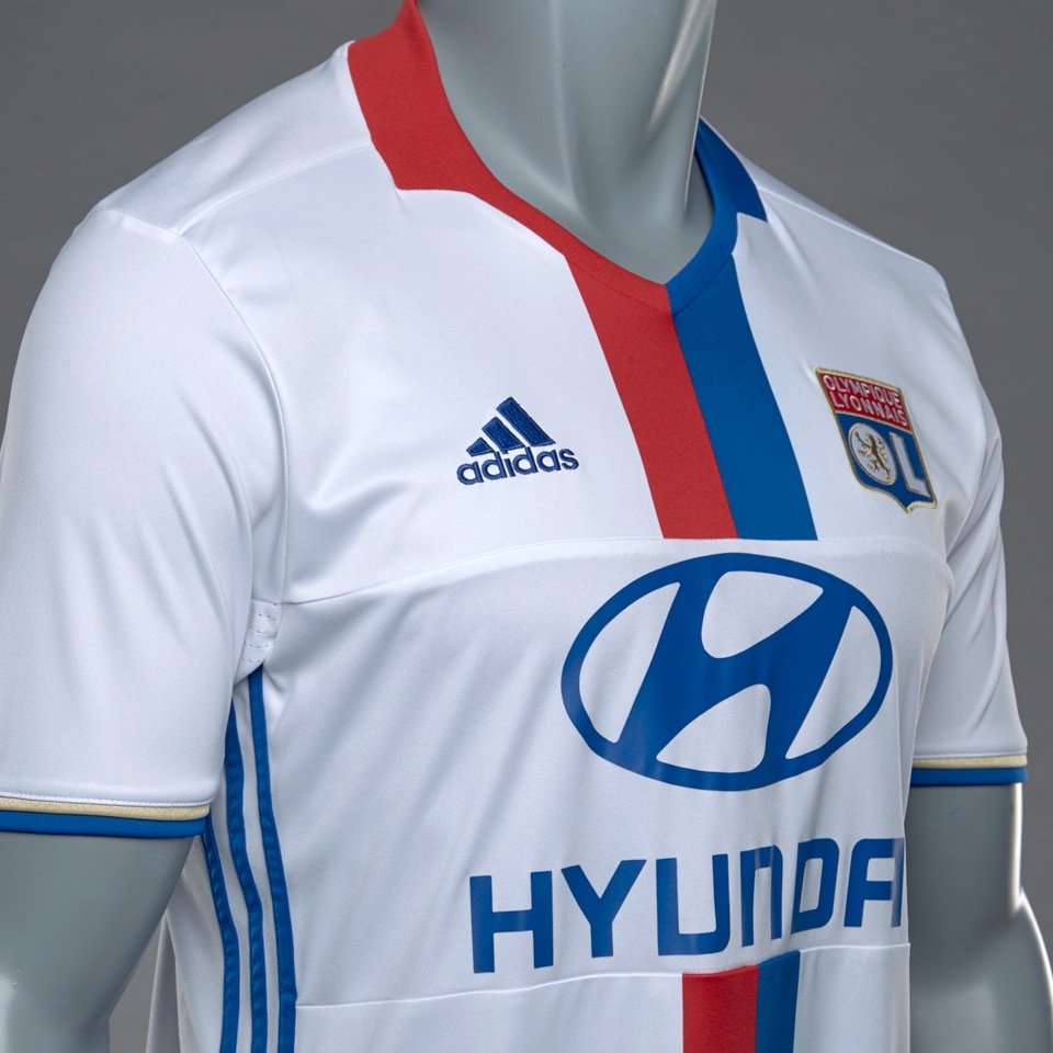 Olympique Lyonnais adidas シャツ 572274a8fb90.jpg?width=3840&