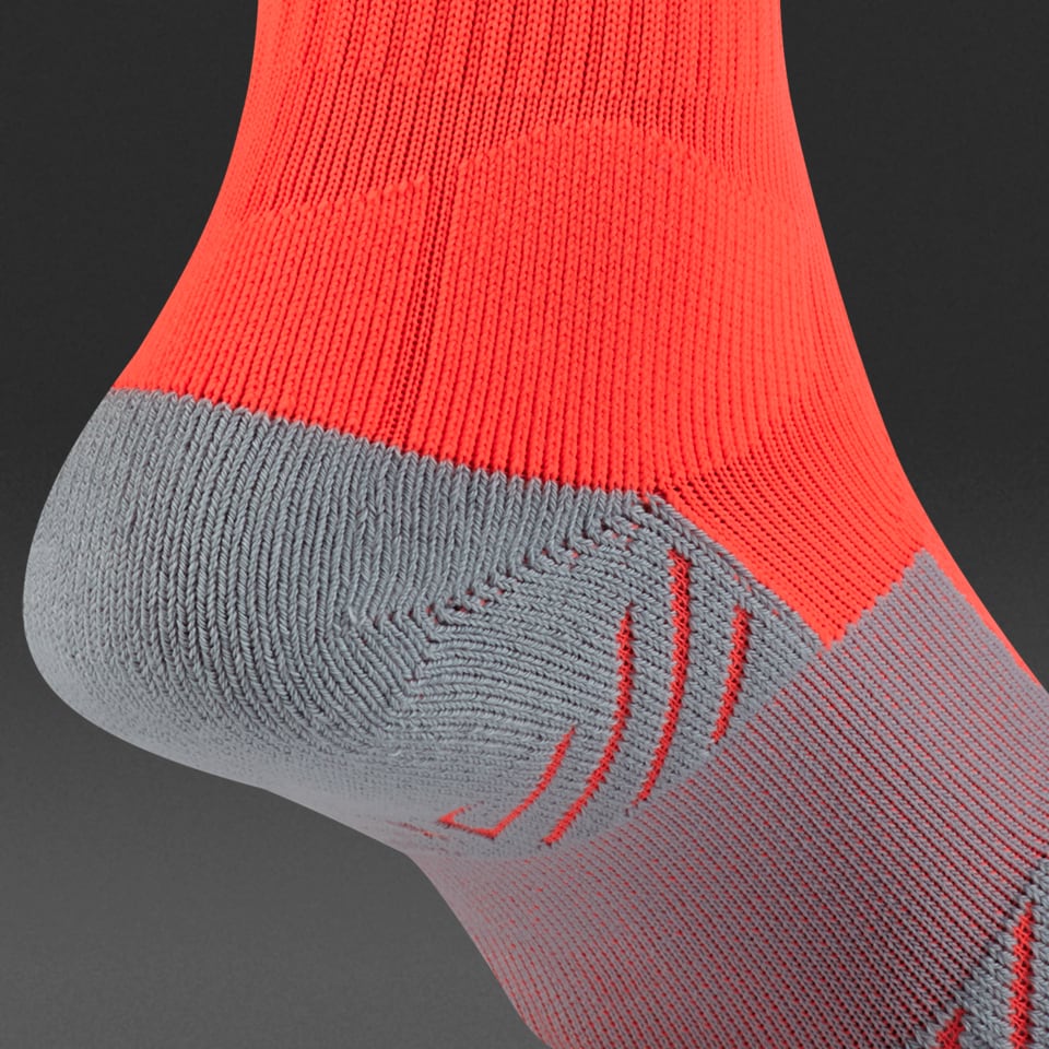 total sports nike socks