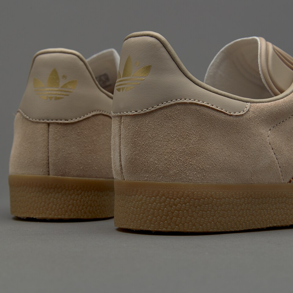 adidas clay brown