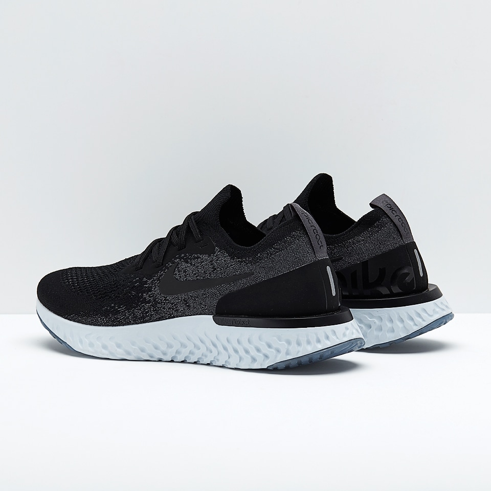 Nike Epic React Flyknit Black Black Dark Grey Pure Platinum