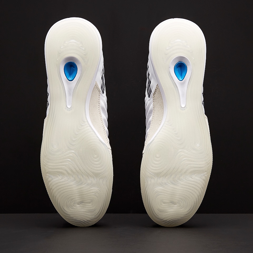 ウェア NIKE TIEMPO タイムレスな魅力を放つNIKE SPORTSWEARの『NIKE TREND CAPSULE』