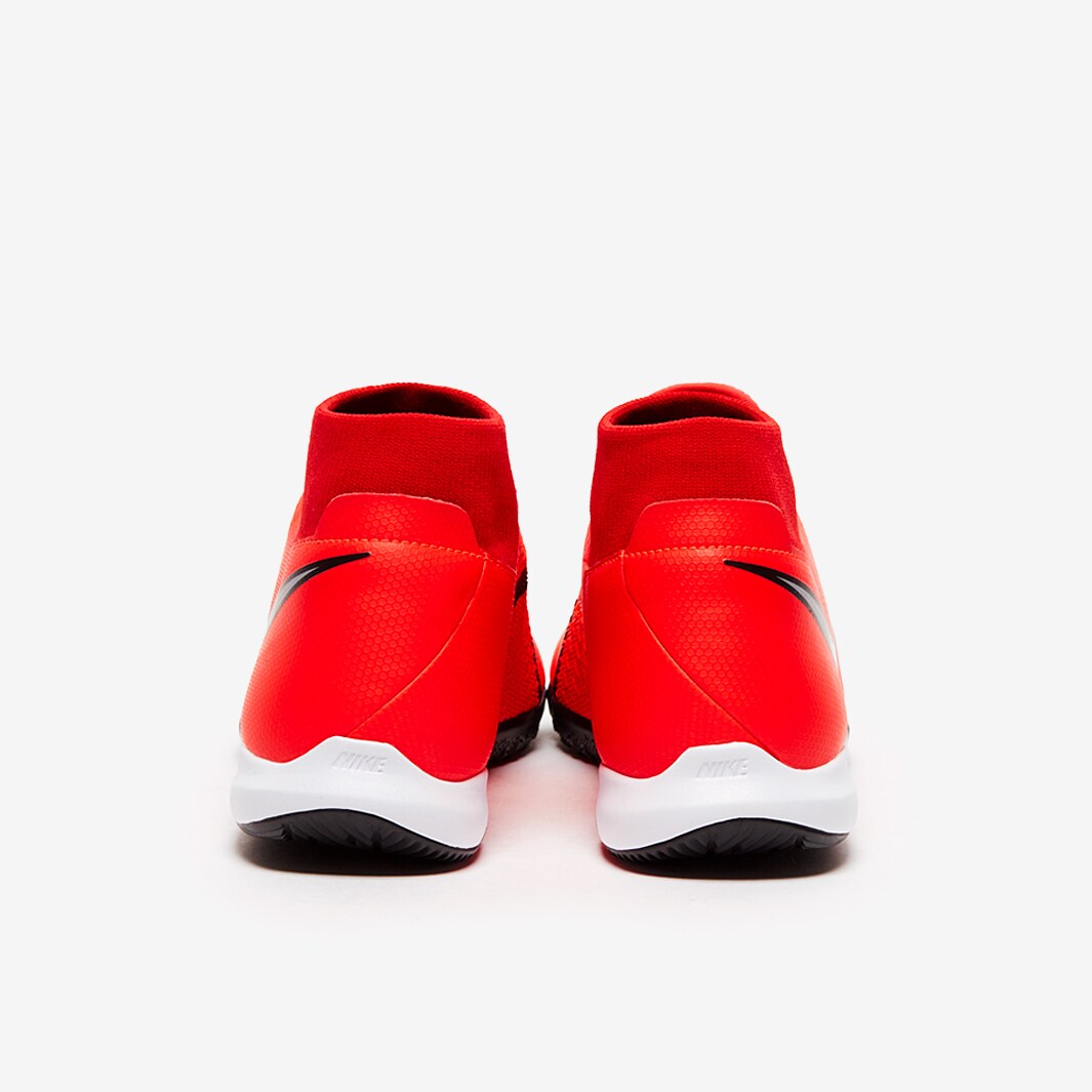 Nike Phantom VSN Academy DF IC - Bright Crimson/Metallic Nike Phantom VSN Academy DF IC - Bright Crimson/Metallic