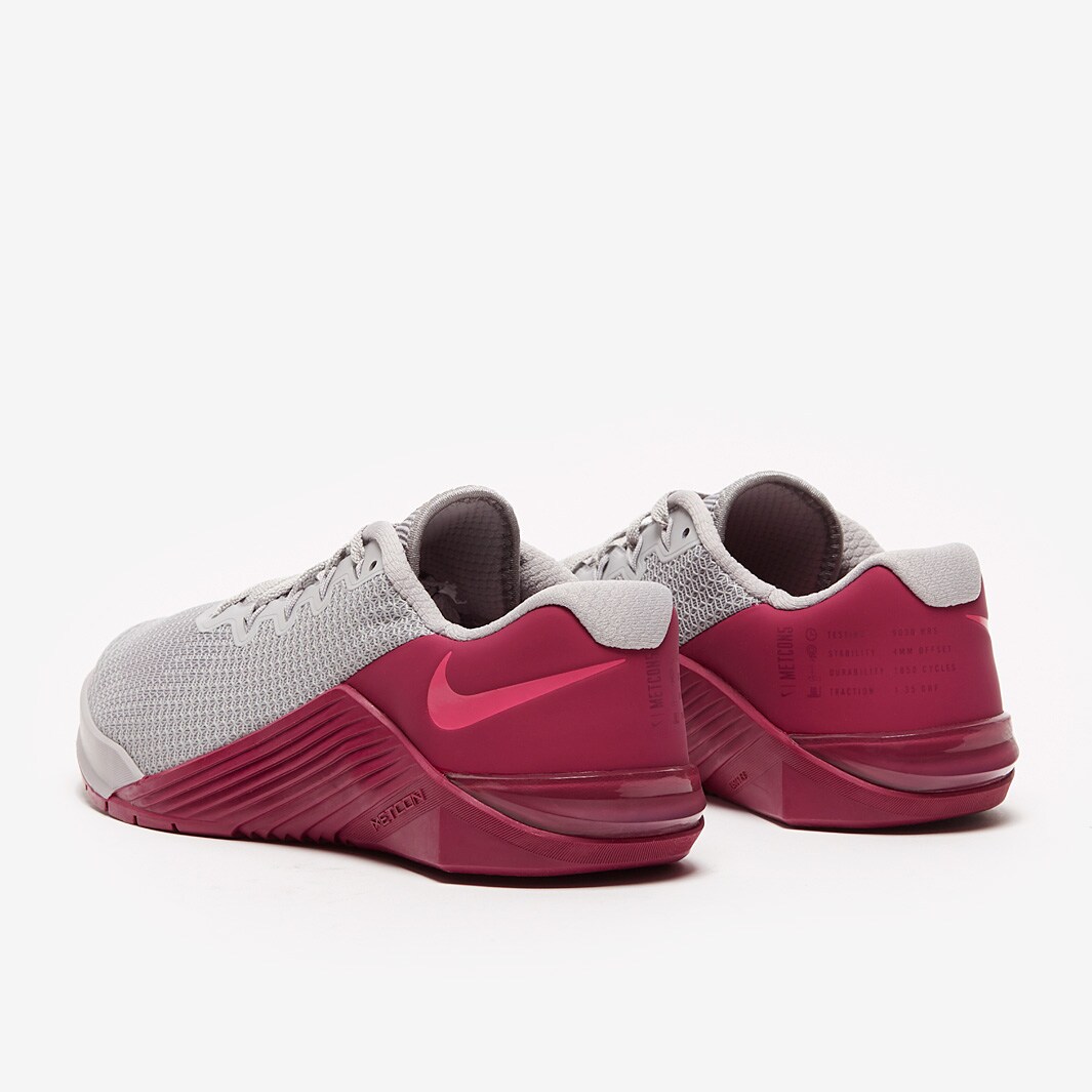 nike metcon 5 atmosphere grey/pink blast/true berry