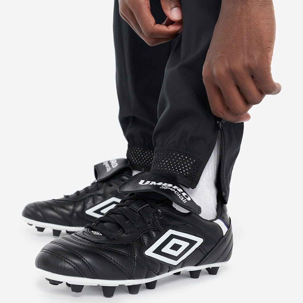 UMBRO■HBL Sporty Casual Woven Jogger■送料込 UMBRO□HBL FIRST JOGGER□送料込 (UMBRO/スニーカー) 102991224