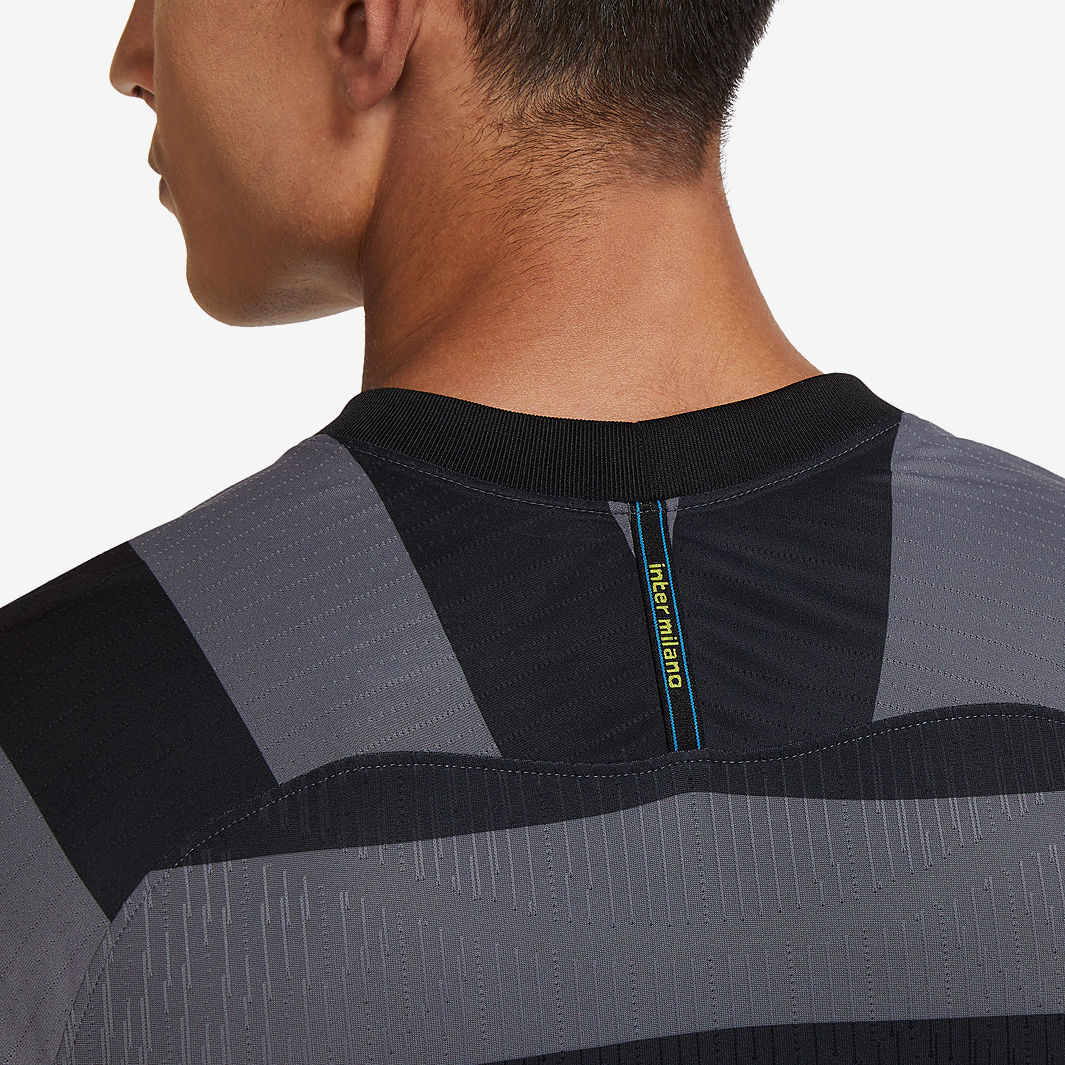 Maillot Inter Milan 2020/21 Troisième - Taille M - Authentique Neuf Avec étiquettes - Couleur Multicolore