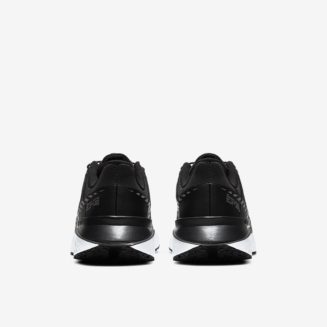 nike legend react 3 shield review