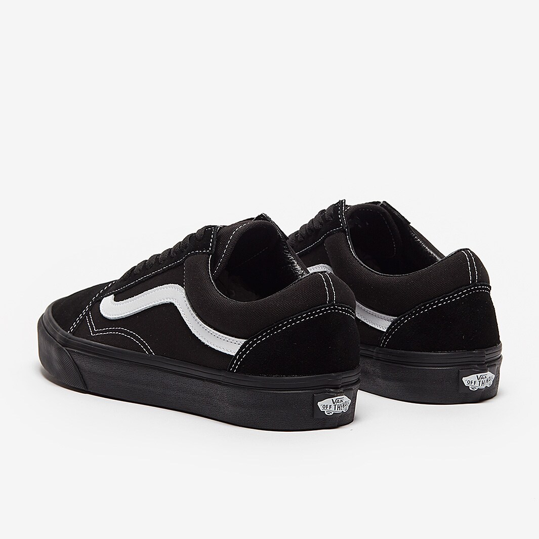 Vans all black 2024 with white stripe