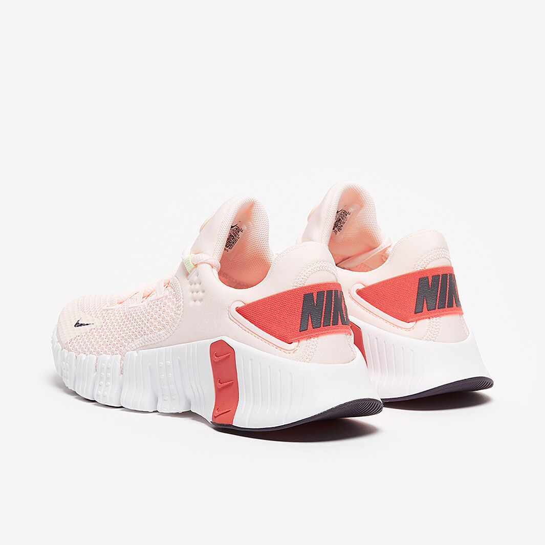 women's metcon 4 training shoe