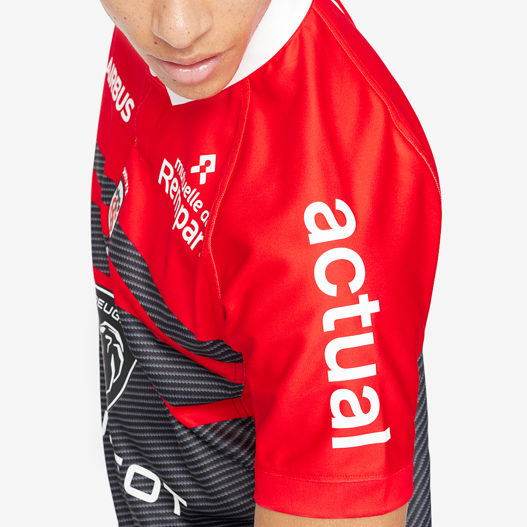 Peugeot s'affiche sur les nouveaux maillots du Stade Toulousain