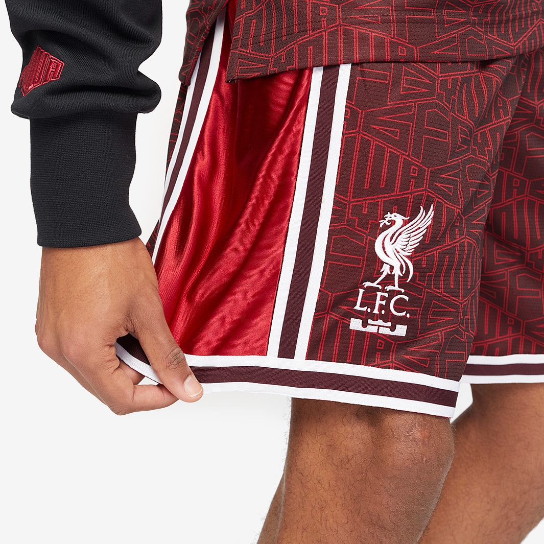 LeBron x Liverpool F.C. Men's Nike DNA+ 8 Basketball Shorts (20cm