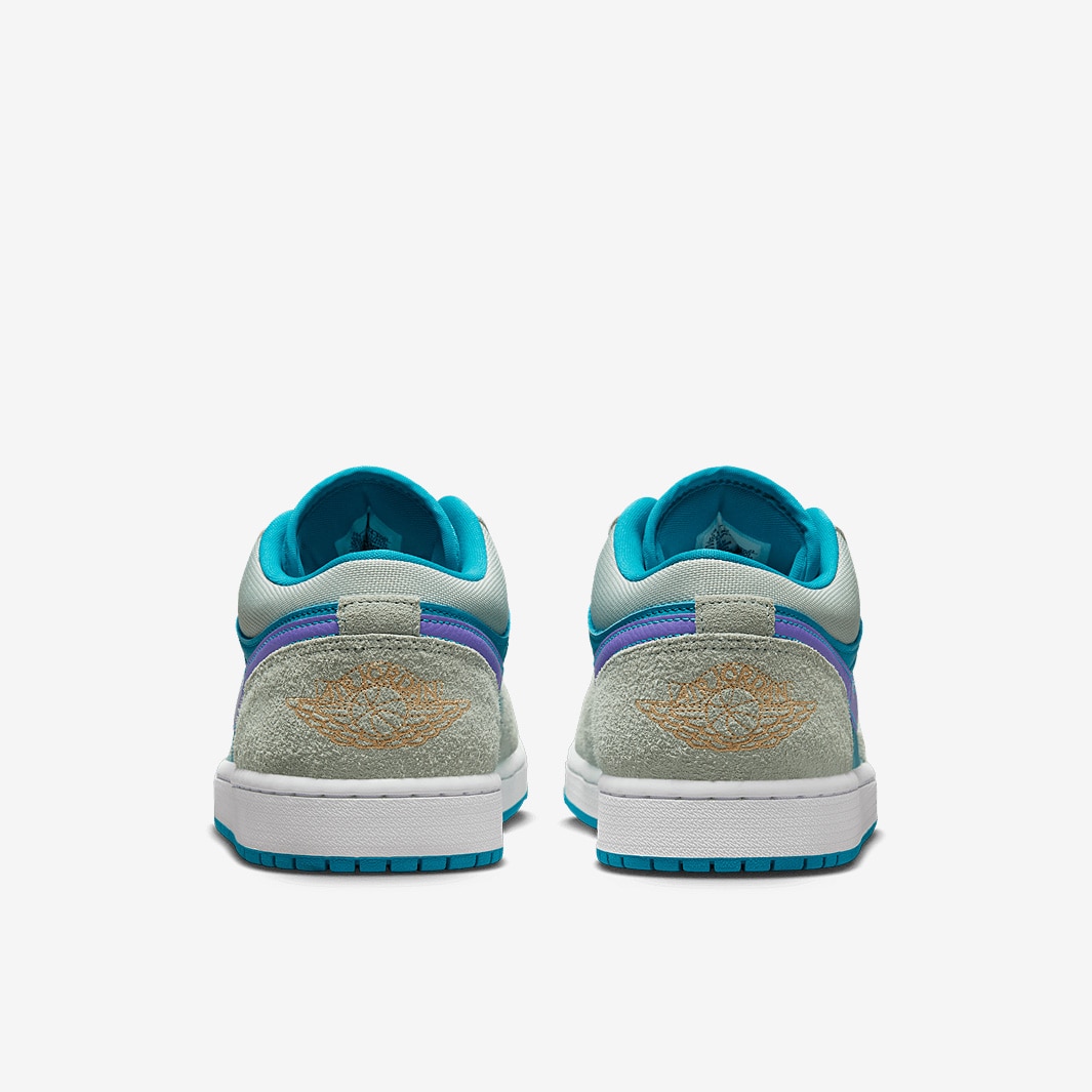 Air Jordan 1 Low SE - Pistachio Frost/Celestial Gold