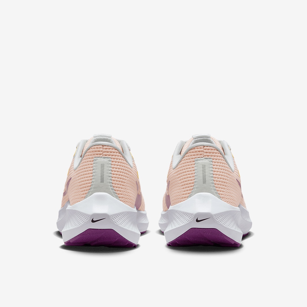 nike tr9 women's pink