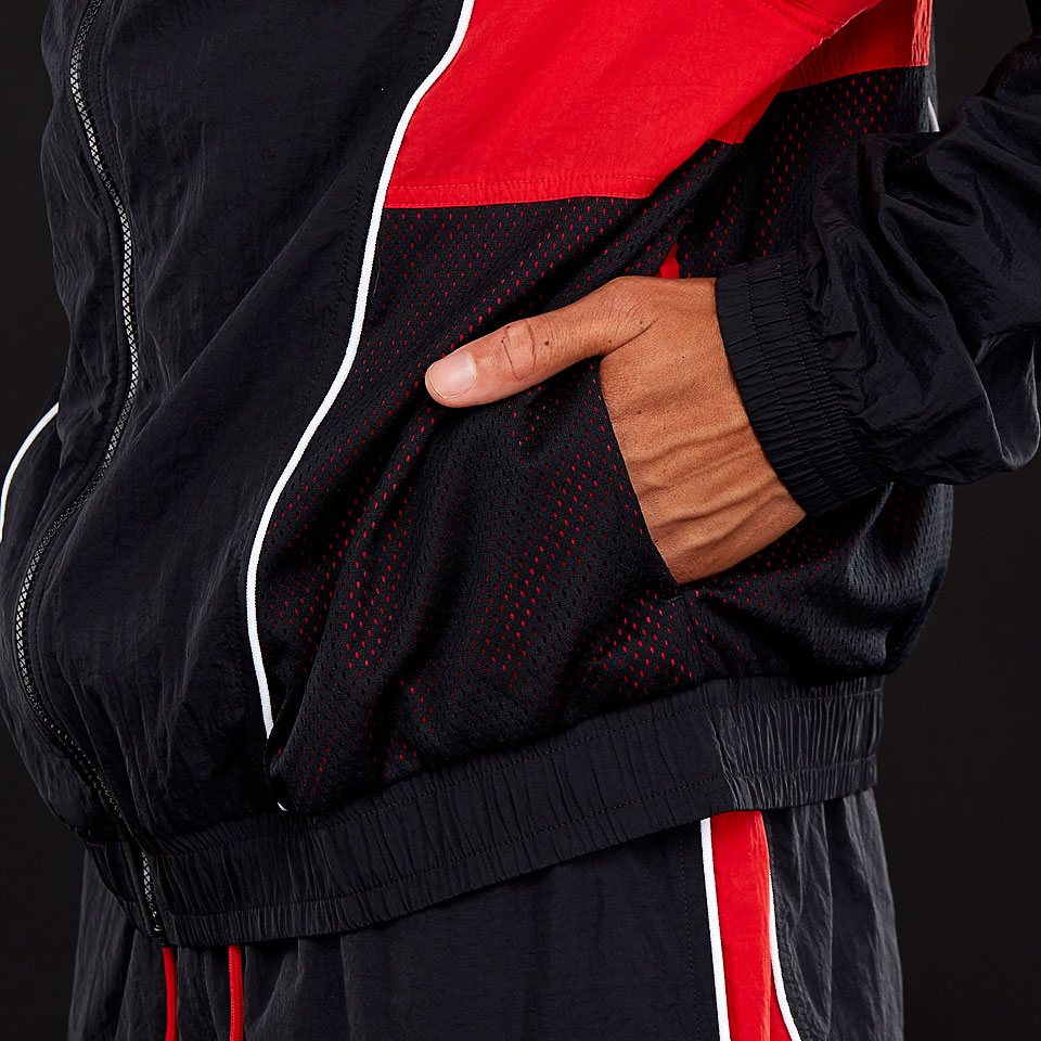 Delicate Patterns Nike NBA Chicago Bulls Courtside Tracksuit Rød