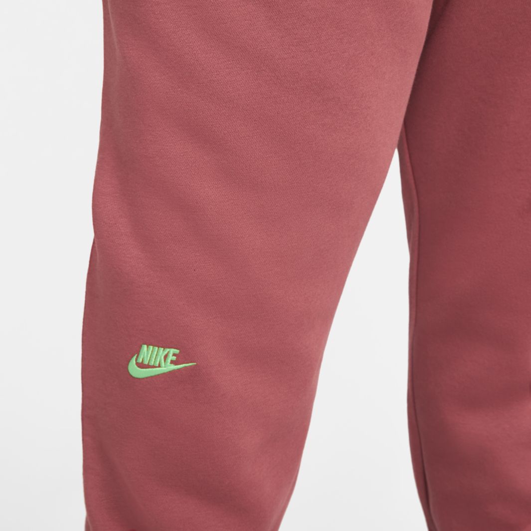 Nike cedar joggers sale