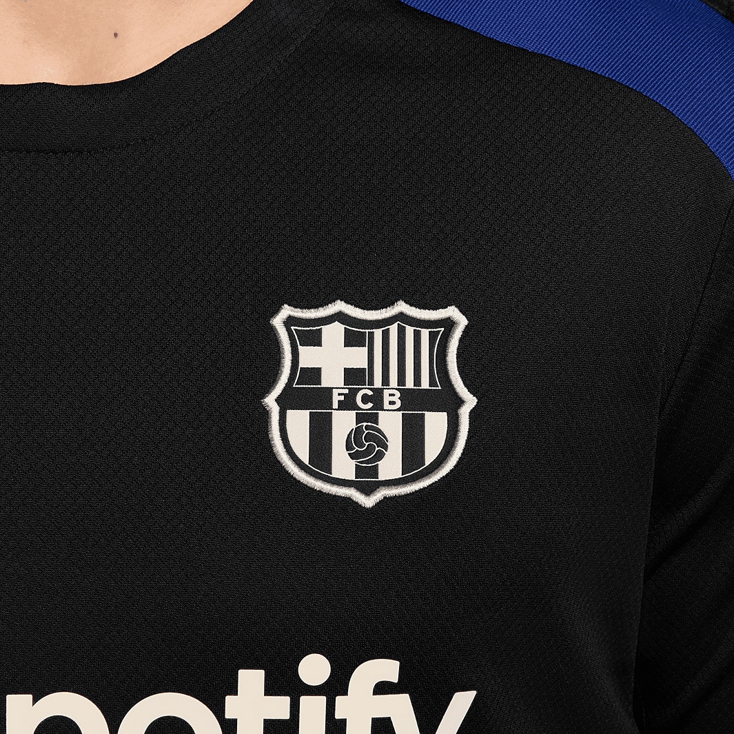 FC Barcelona training sweatshirt 24/25 – Barça Official