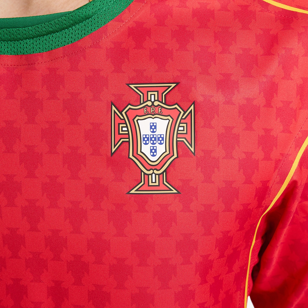 Nike Portugal 2004 Re-Issue SS Jersey