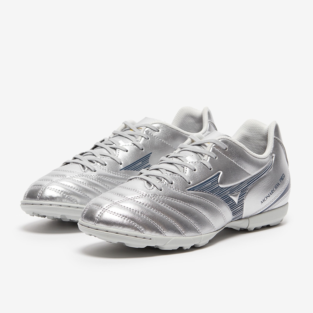 Mizuno Monarcida Neo III Select TF - Galaxy Silver/Gold - Adult