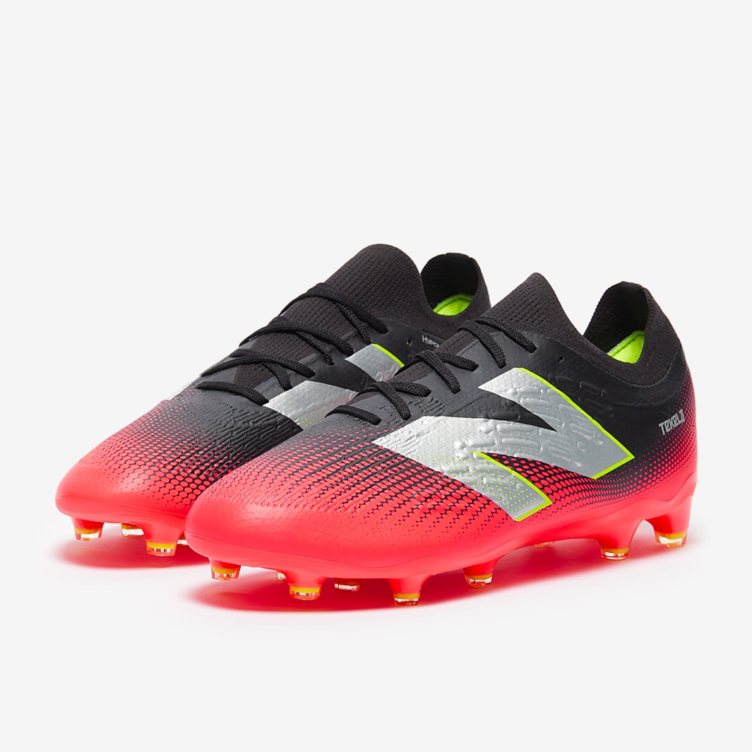 New Balance Tekela Magia V4+ Firm Ground Low - Black/Energy