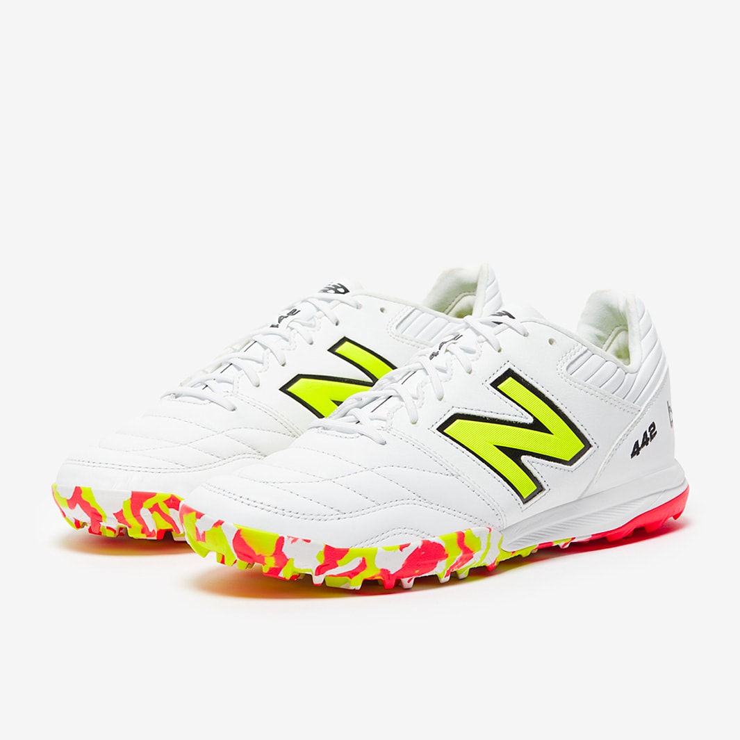 New Balance 442 V2 Pro Turf - White/Energy Red/Hi-Lite