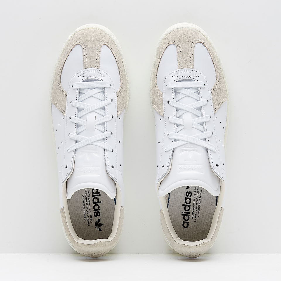 Adidas bw clearance avenue white