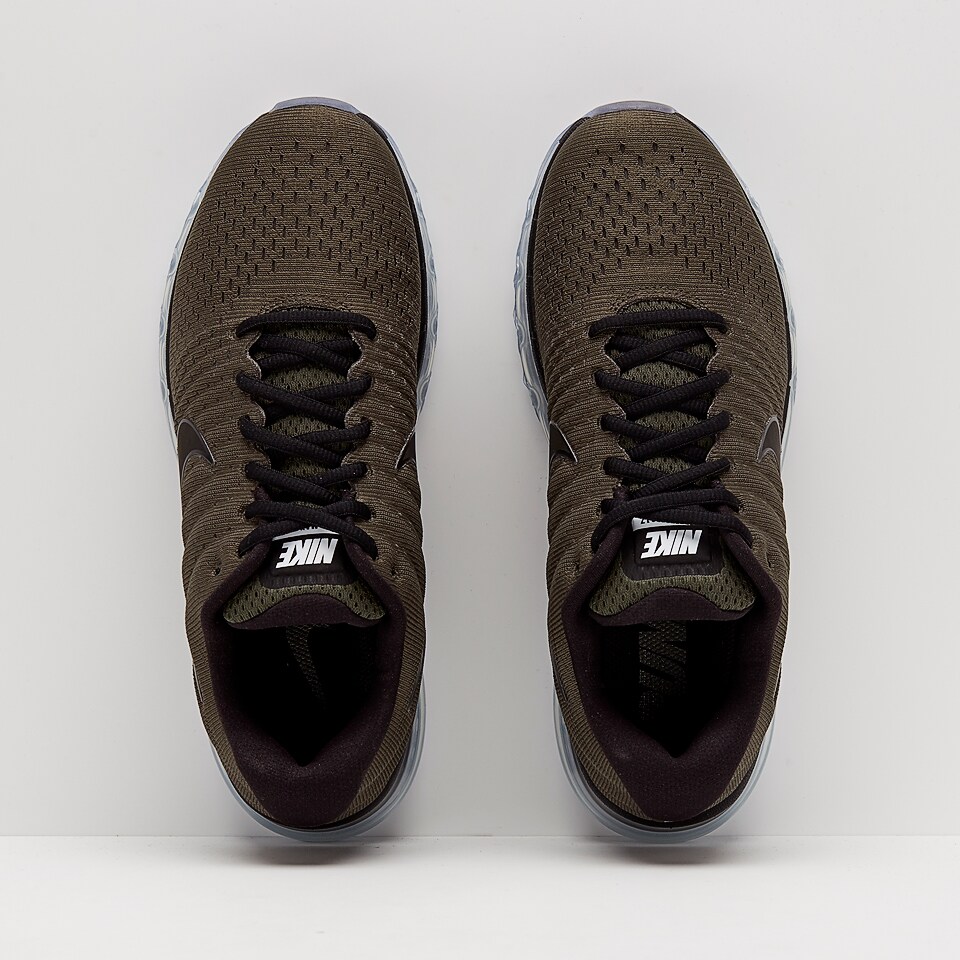 Running Shoe Nike Air Max 2017 Shoes Review Nike Air Max 2017 Review