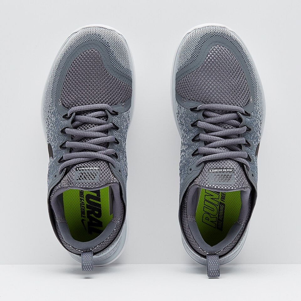 womens nike free run distance 2