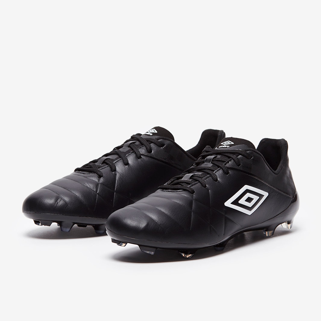 Umbro medusae clearance 3 pro