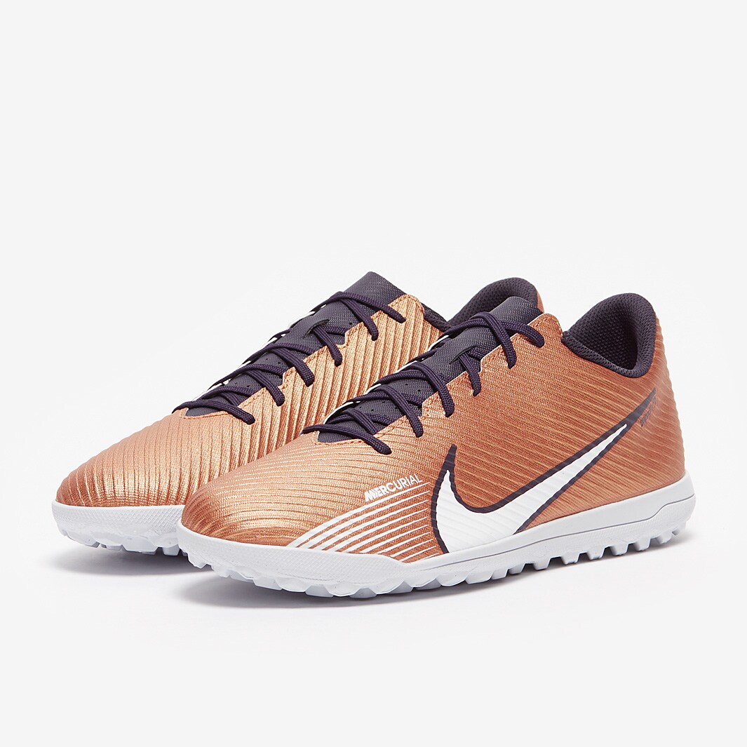 nike mercurial vapor studs