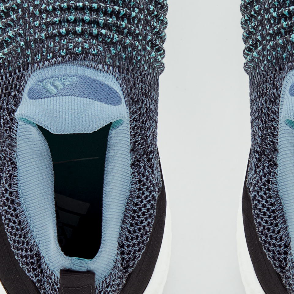 adidas gazelle silver green womens adidas x Parley Ultraboost 4.0 / Carbon  doublecheck-test