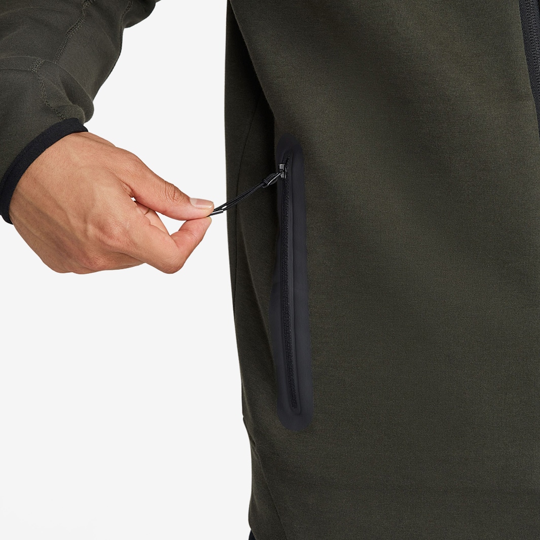 Nike Tottenham Hotspur 24/25 NSW Tech Fleece Windrunner