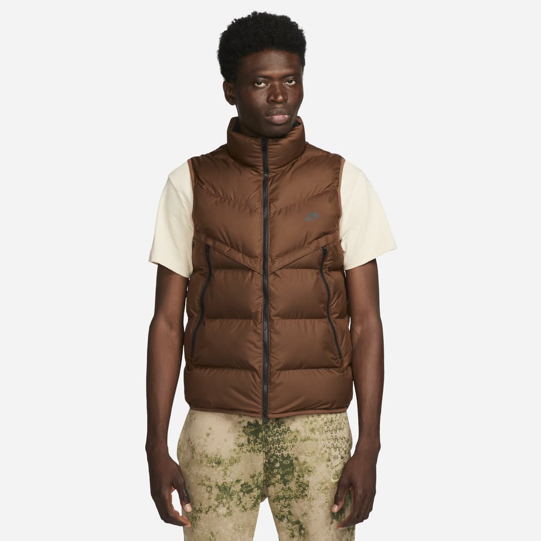 Nike Sportswear Storm-FIT Windrunner PRIMALOFT® Insulated Vest - Cacao ...