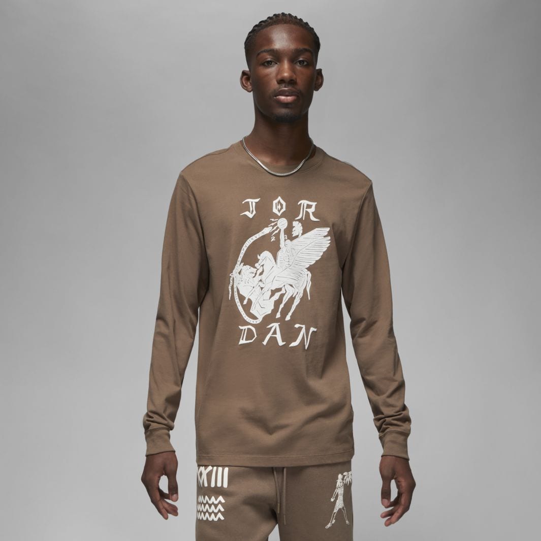Nike Jordan Artist Series by Umar Rashid Men's Long-Sleeve T-Shirt ...
