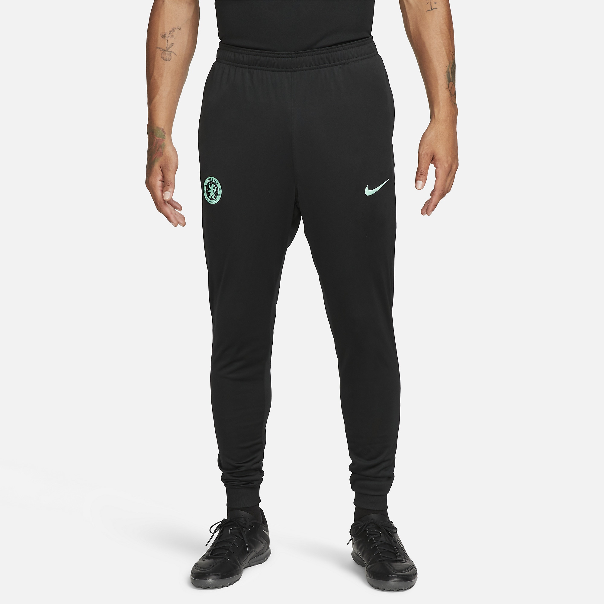 Nike Men's DriFIT Football Tracksuit Bottoms Chelsea F.C. Strike Third