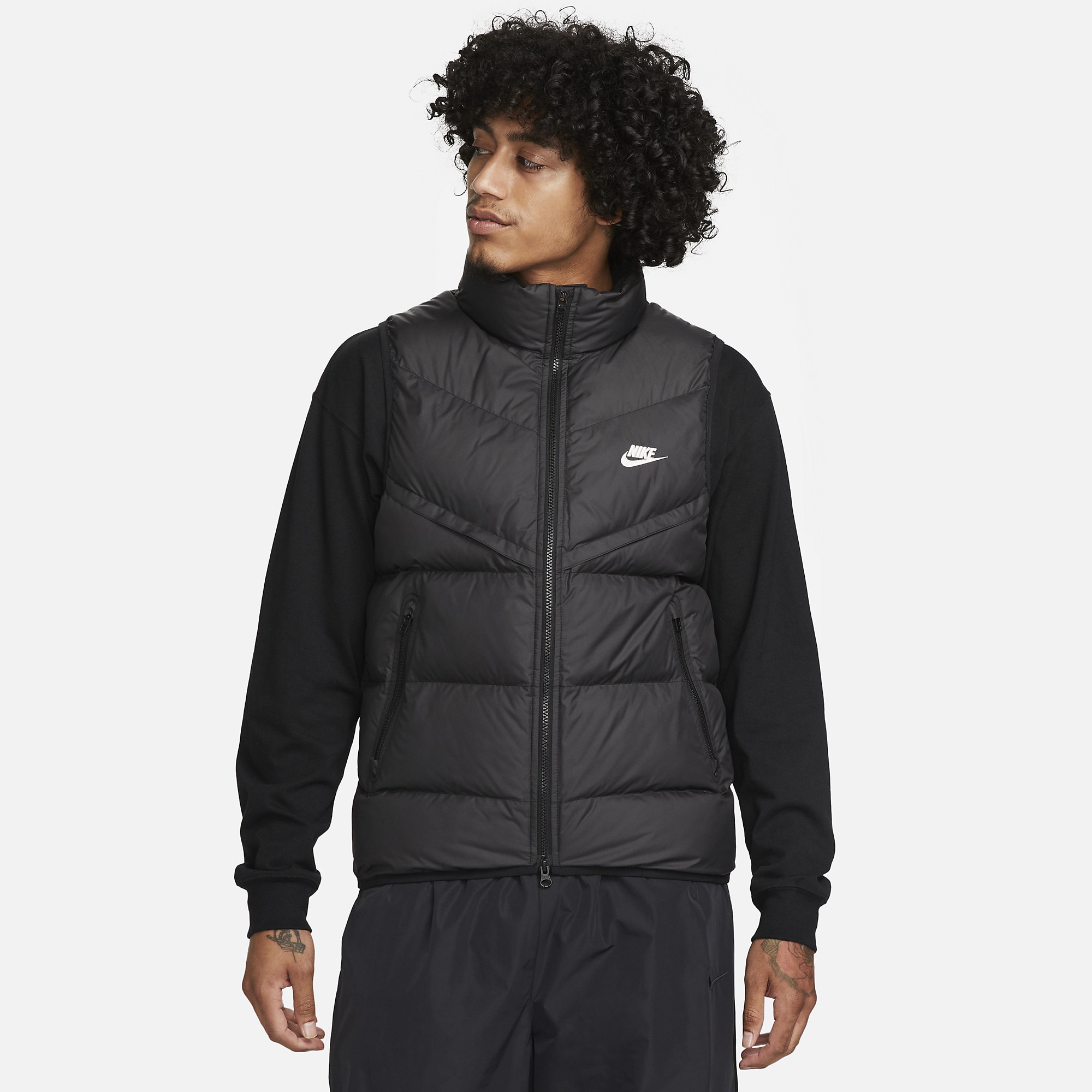 Nike Men's Insulated Gilet Storm-FIT Windrunner - Mens Clothing | Pro ...