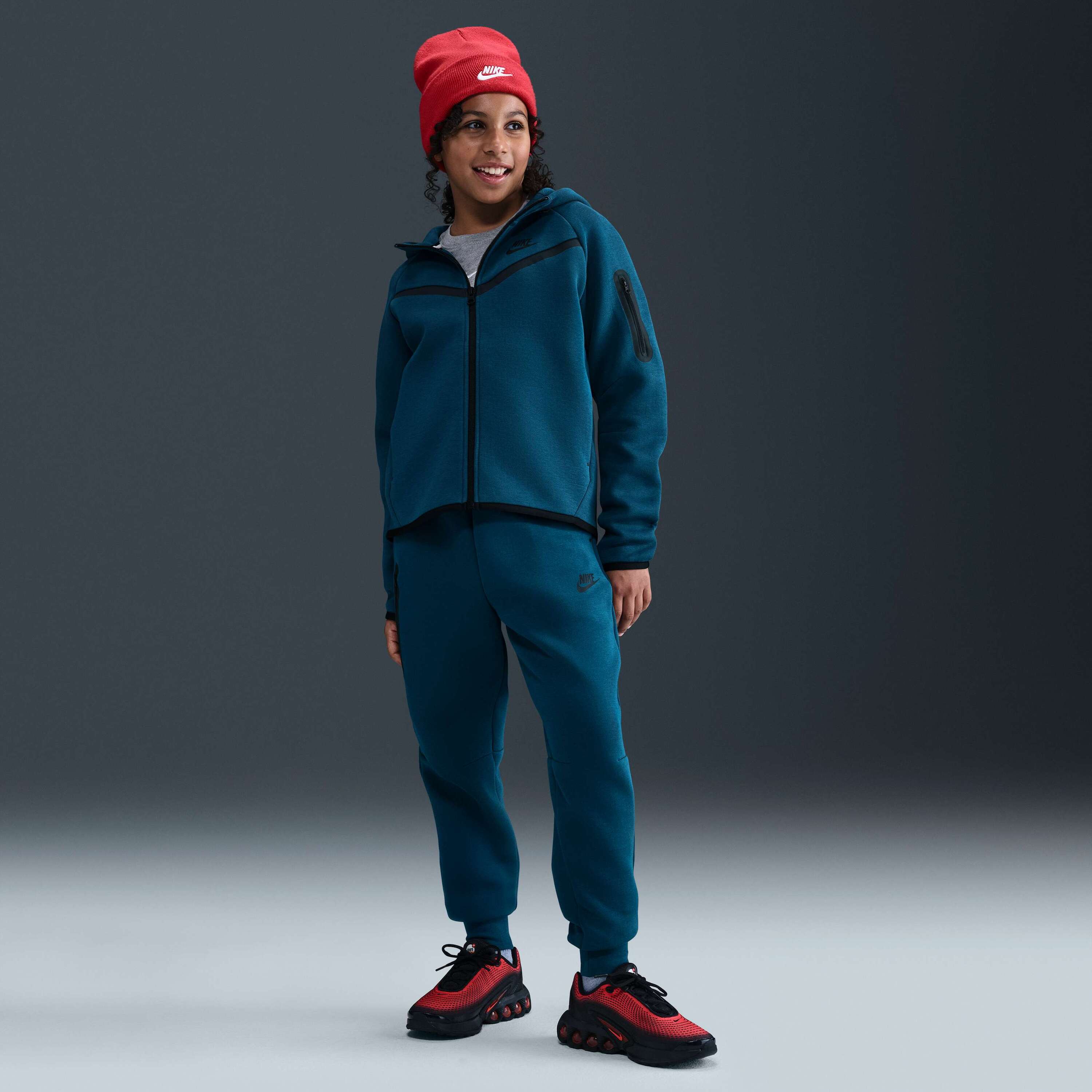Nike Girls' Joggers Sportswear Tech Fleece Pink