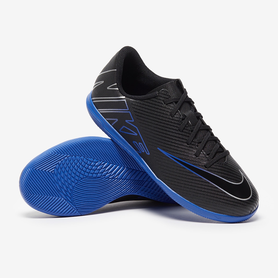 Youth indoor best sale soccer shoes