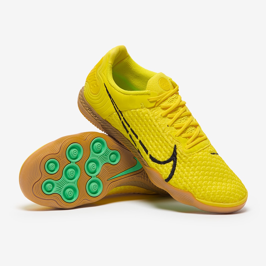 Chaussures Futsal, Chaussures Foot Salle