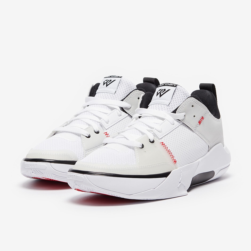 Kids air best sale jordan basketball shoes