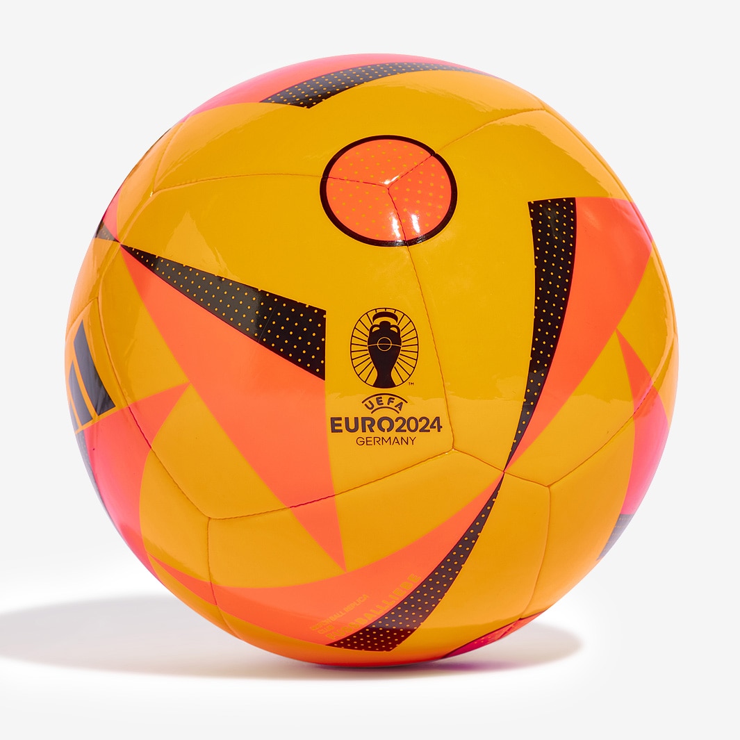 Puma Orbita La Liga 1 Ball 23/24 (FIFA QUALITY PRO) - SoccerWorld -  SoccerWorld