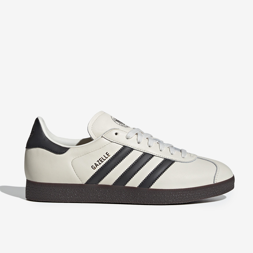 adidas Originals Gazelle - Off White/Utility Black/Gum 5 - Trainers ...