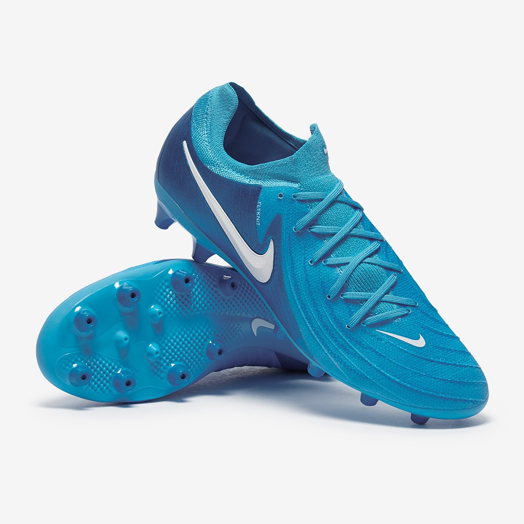 Nike Phantom GX 2 Pro AG Low top Soccer Cleats