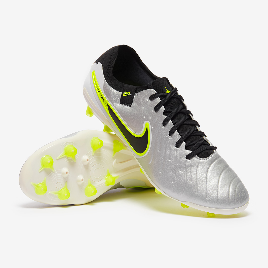 Adults Cleats Soccer Nike Tiempo Legend Pro Artificial Grass size 5