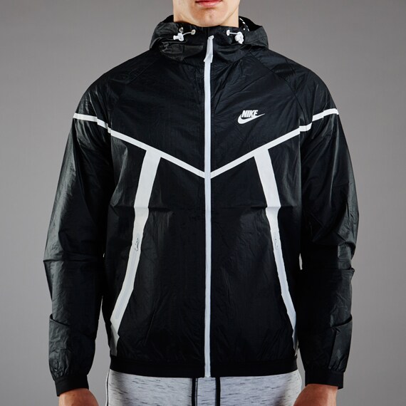 Nike Sportswear Tech Nike para | Pro:Direct Soccer