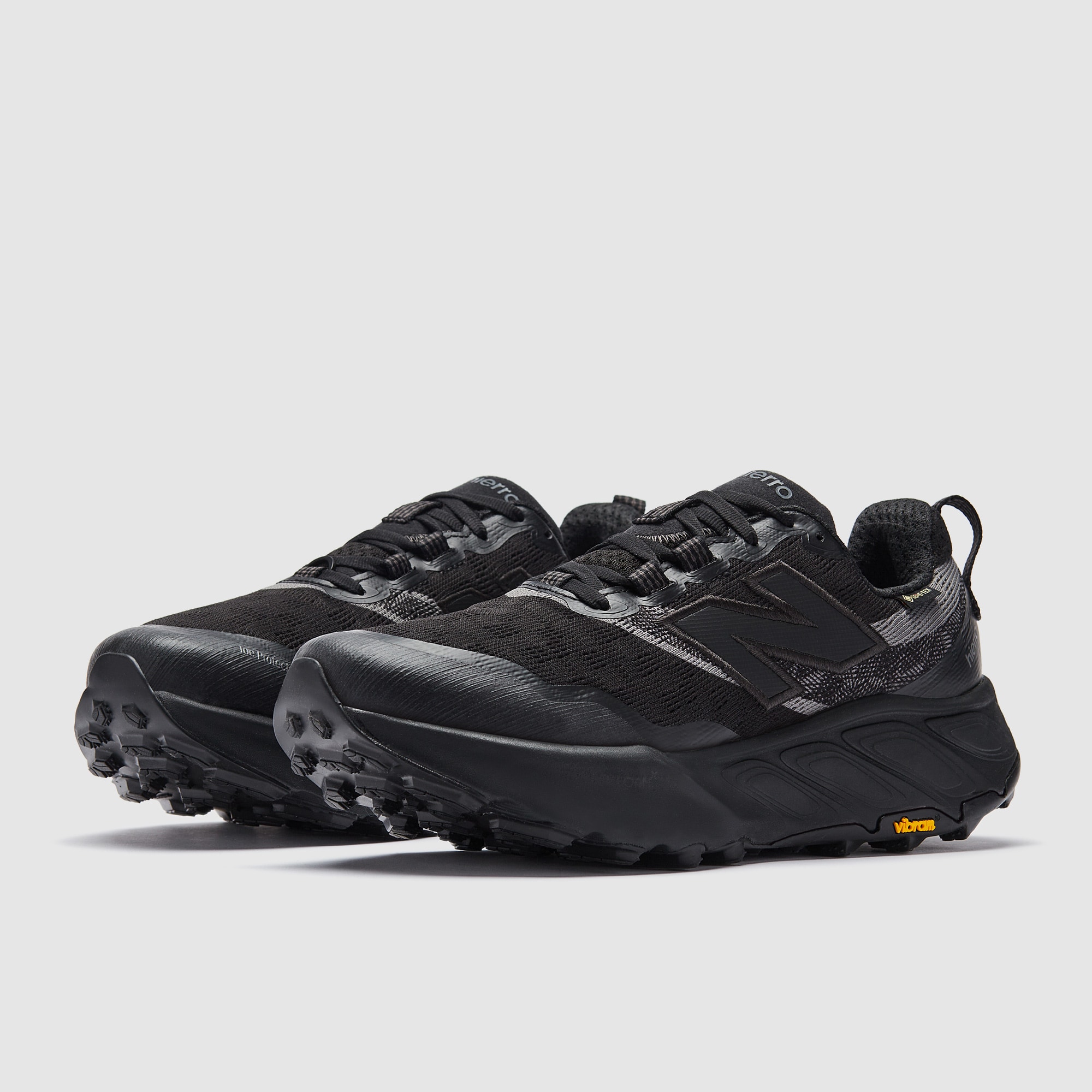 New Balance Fresh Foam X Hierro v9 GORE-TEX Black/Black Cement