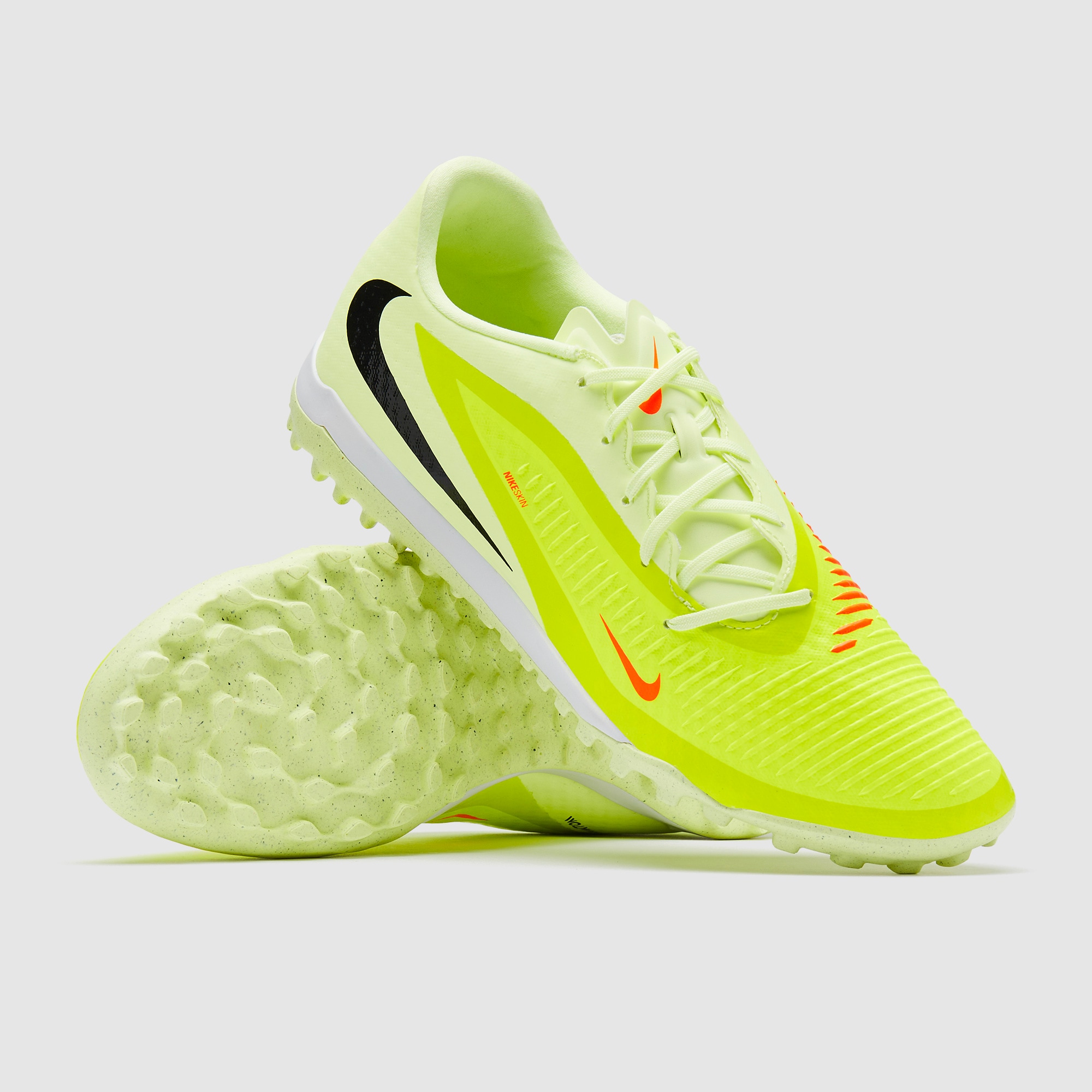 Nike Phantom 6 Academy Low TF